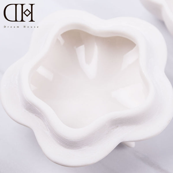 Ceramic Elegant Jar